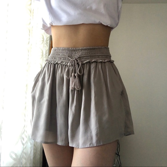 Aritzia Pants - 🤍Aritzia Wilfred Short🤍